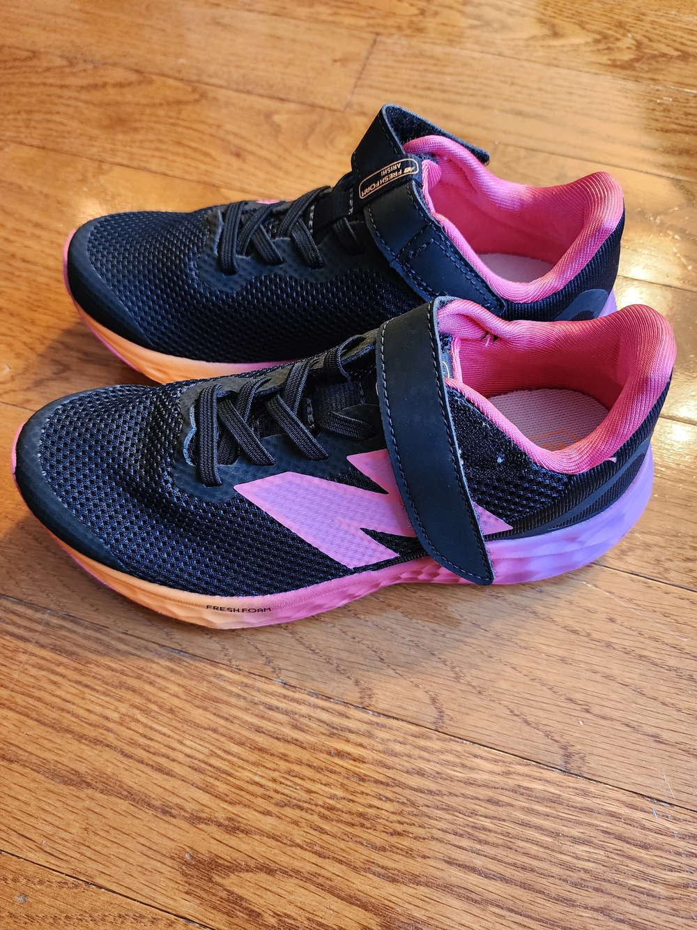 New Balance Kids Athletic Shoes with Easy Velcro Closure - Size 1.5 US